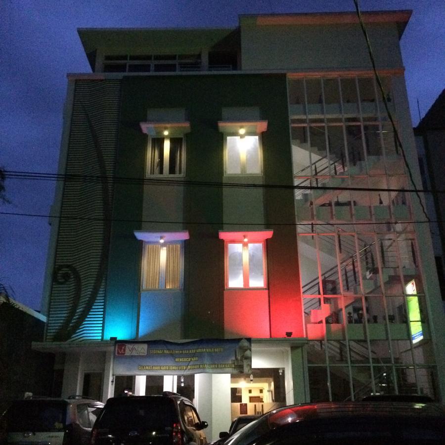 Hotel Vala Pakualaman Buitenkant foto